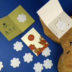 Carte en papier végétal confetti