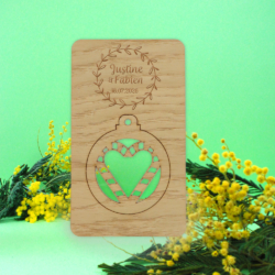 Carte bois boule de Noël détachable